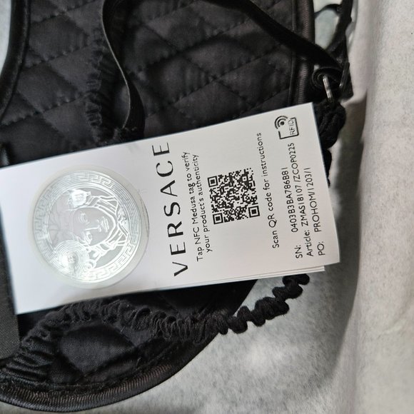 VERSACE Sleep Mask - Picture 5 of 5